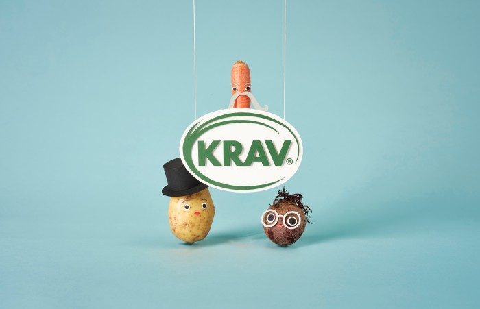 KRAV lyfter frukt och grönt med humor KRAV lyfter frukt och grönt med humor